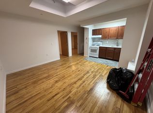 8751 20th Ave APT 3D, Brooklyn, NY 11214