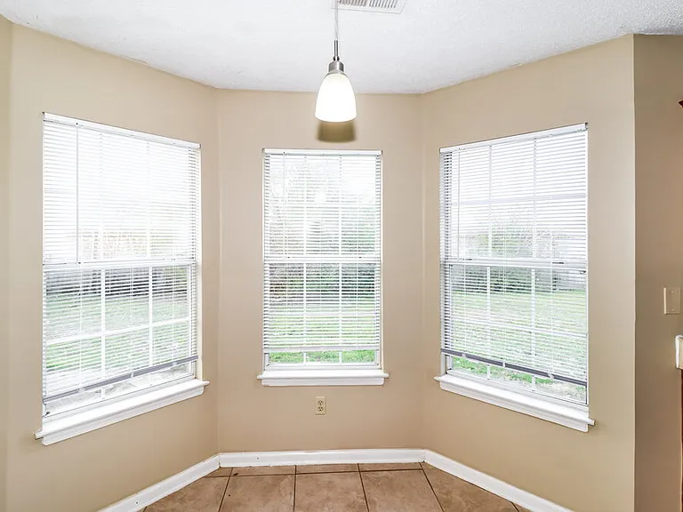 7576 Baysweet Dr — Photo 6