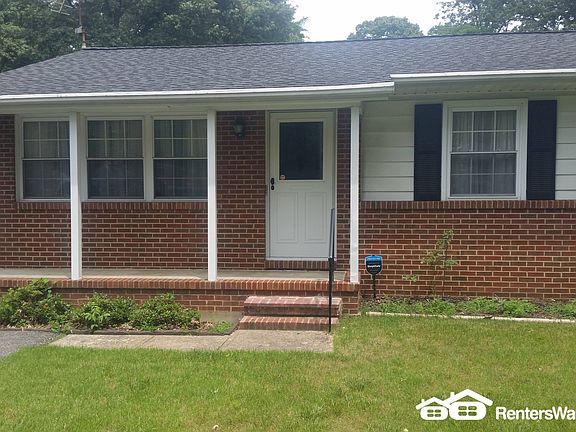 2nd image of 759 Whitneys Landing Dr