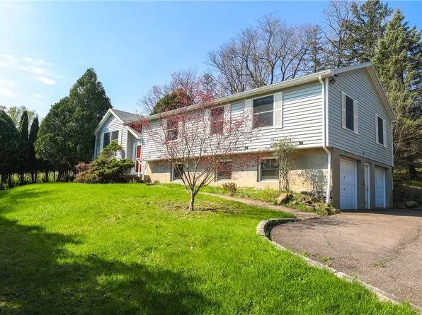 100 Lakeview Ave, Watkins Glen, NY 14891