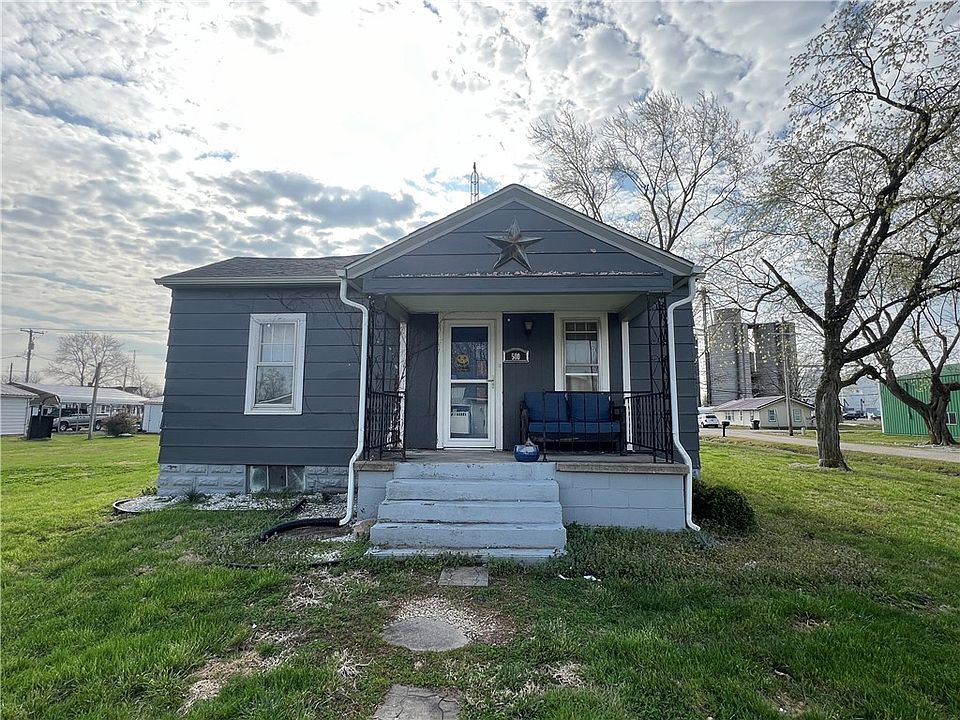 1st image of 500 Hickory St