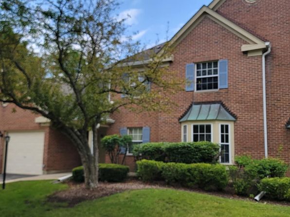 102 Stirling Ln UNIT V1
