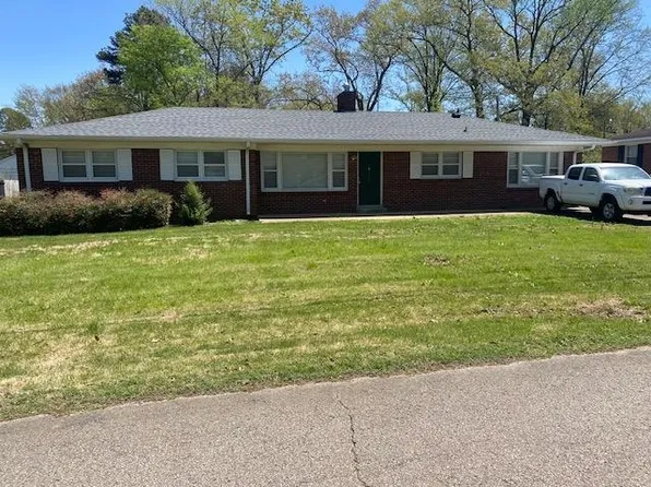 150 Lillian St, Savannah, TN 38372