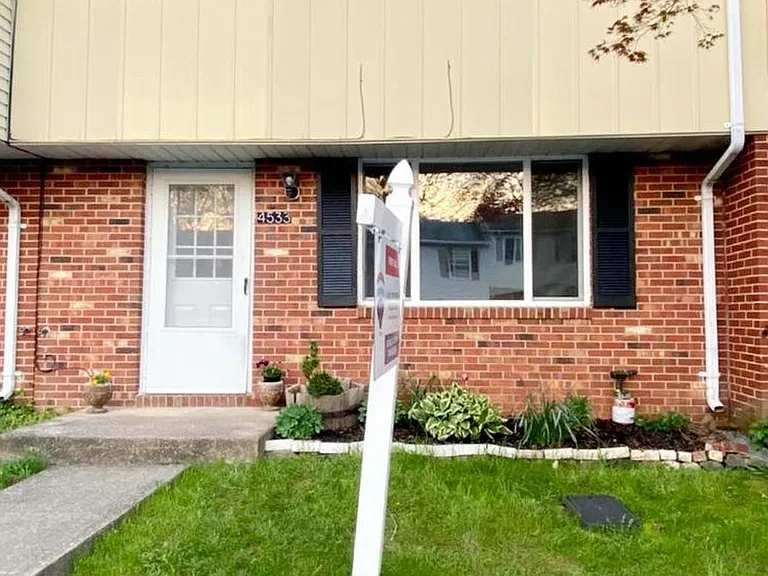4533 Appledale Ct — Photo 1