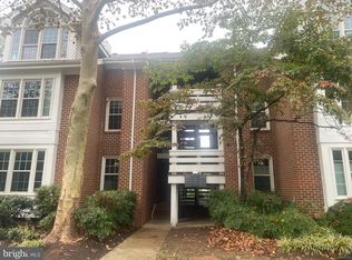 11202 Beaver Trail Ct, Reston, VA 20191