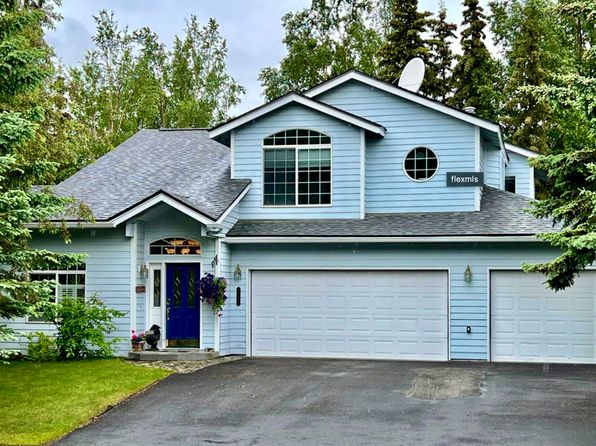 2121 Meander Dr