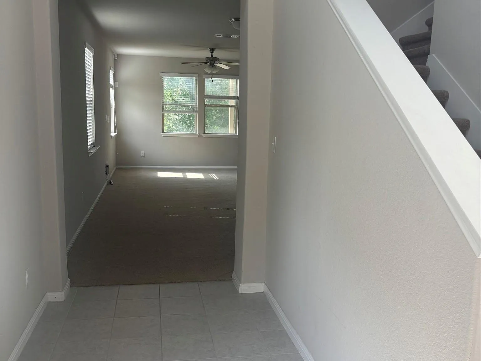 4 bed, 2.5 bath, 2253 sqft, $2,195 — Photo 1