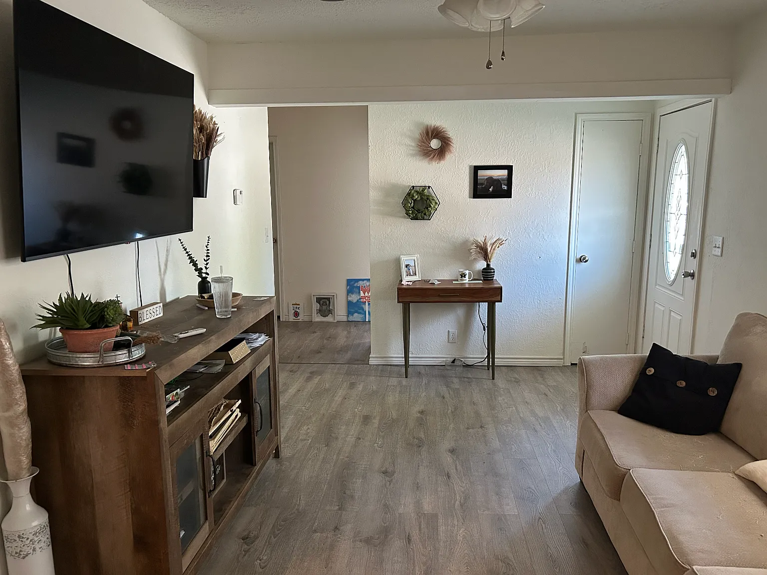 3 bed, 1029 sqft, $975 — Photo 3