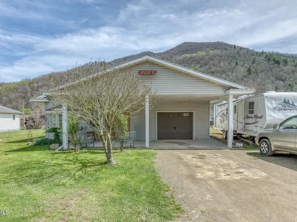 1113 Rittertown Rd, Hampton, TN 37658