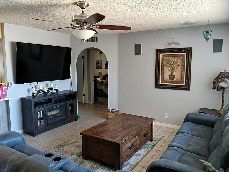 2160 Wallapai Dr — Photo 8