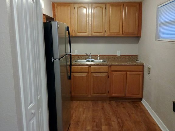 2nd image of 8025 Eaton Ave