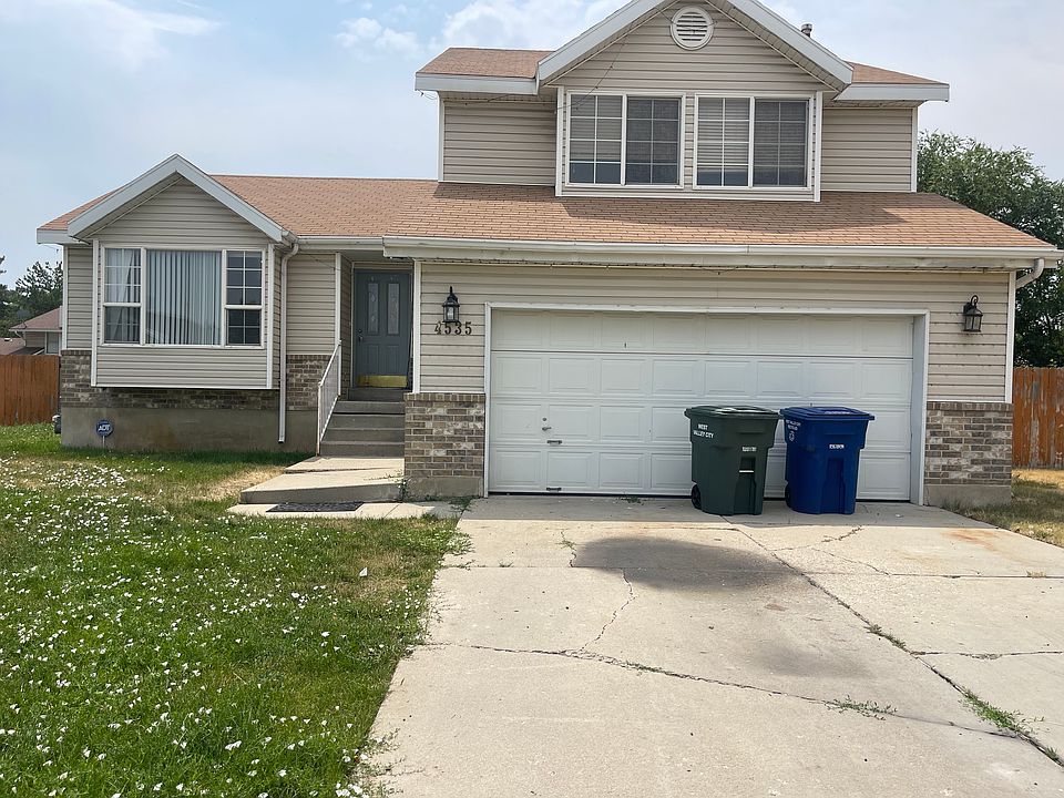 1st image of 4535 W Blue Lake Ln