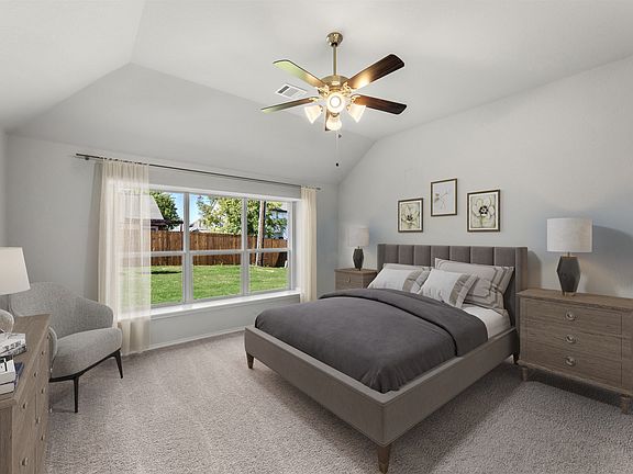 4th image of 740 Long Iron Dr