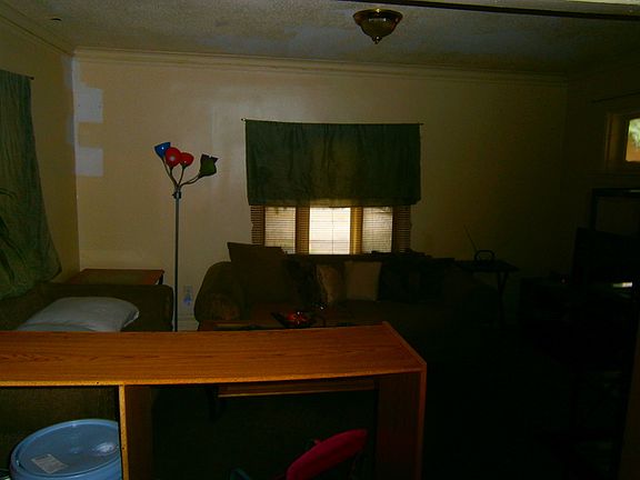 4th image of 1205 S 5th Ave