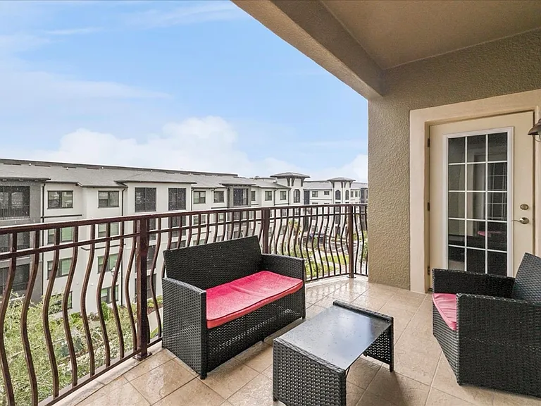 424 Luna Bella Ln #432 — Photo 29
