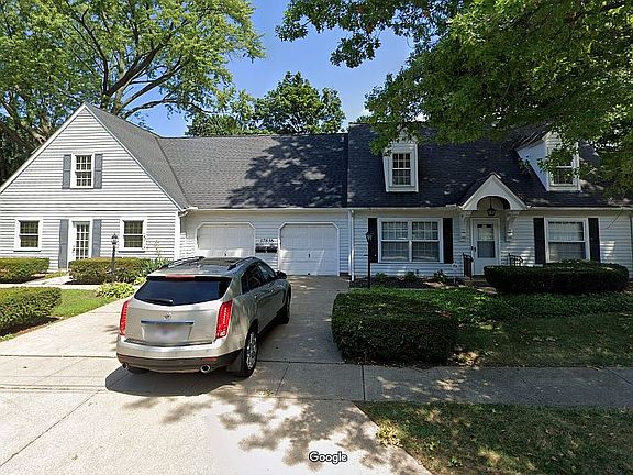 Driveway off Barber Ave