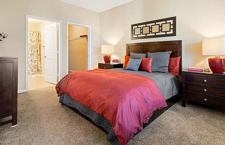 The Arlington at Eastern Shore Centre Apartments — Photo 6