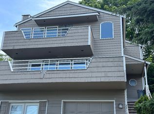 2310 SW Alaska St #2310, Seattle, WA 98106