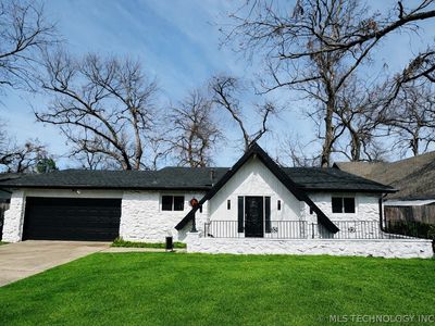 2107 E 52nd Pl, Tulsa, OK, 74105