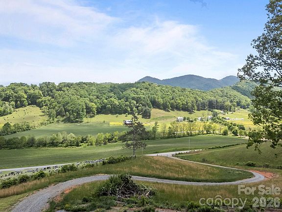 3rd image of 411 Big Sandy Mush Rd