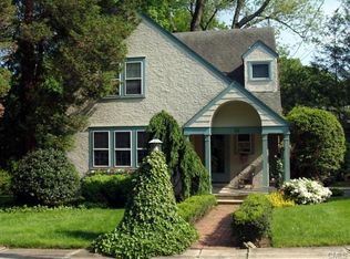26 Buckingham Pl, Norwalk, CT 06851