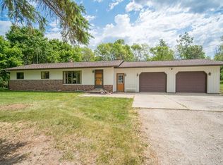 W3972 Empire Ln, Fond Du Lac, WI 54937