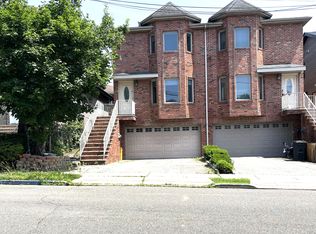 530 1st St #A, Palisades Park, NJ 07650