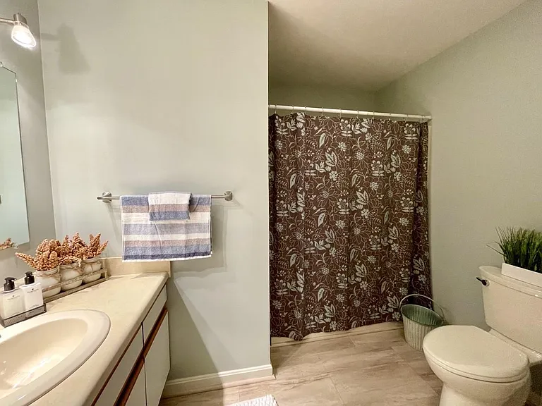 235 Evergreen Dr — Photo 8