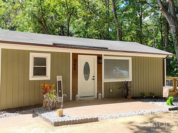 3rd image of 345 Epps Rd