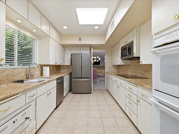 500 W Arenas Rd Unit 8, Palm Springs, CA 92262