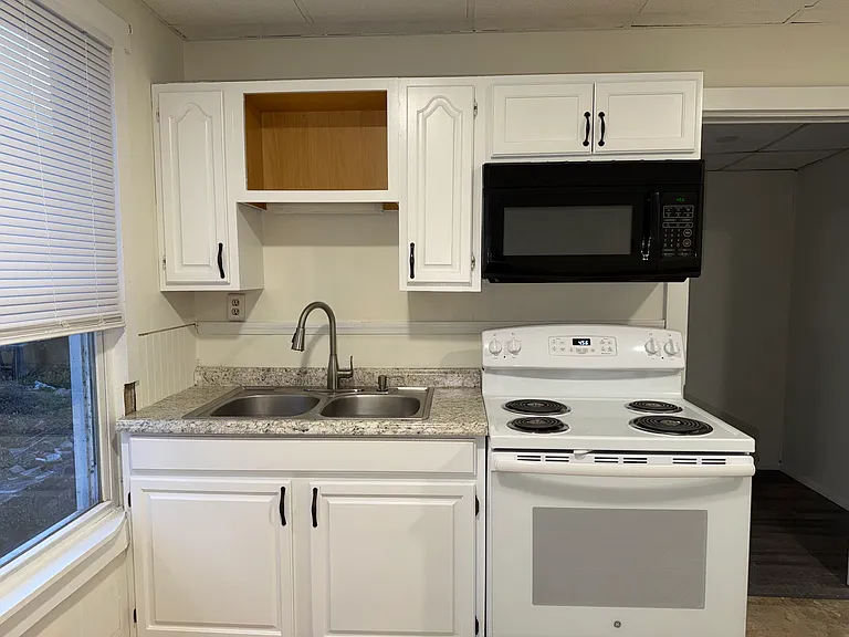 2 Verbeke St #116 — Photo 2