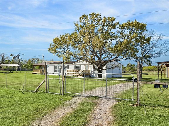 4th image of 41230 Delma Rd