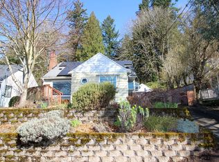 8761 NE Beech St, Portland, OR 97220