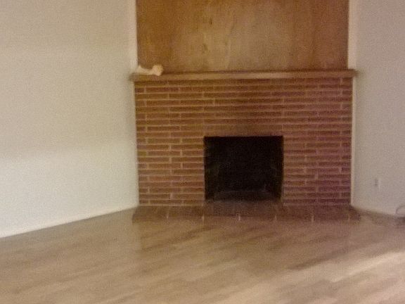 4th image of 2115 41st Ave