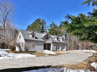 26 Summit Trails Rd, Weston, VT 05161