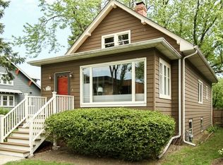 1132 S Grove Ave, Oak Park, IL 60304