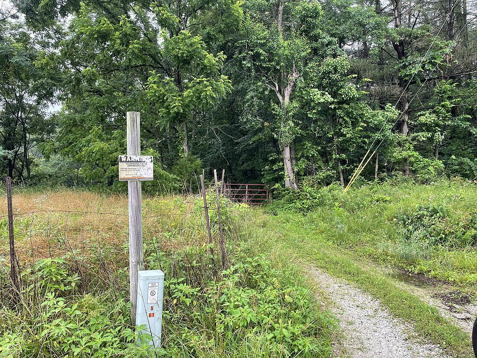 2nd image of 6000 W County Road 500 N