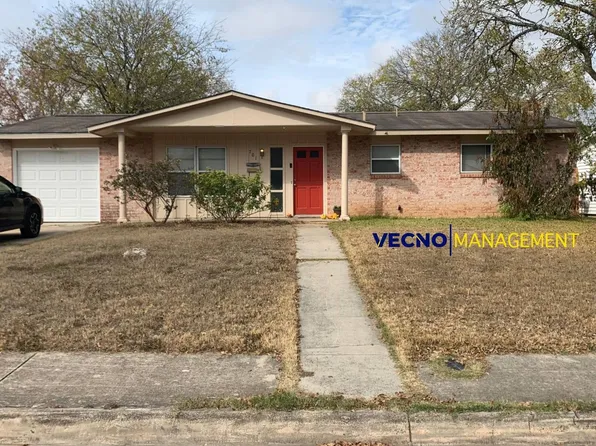 701 Aviation Ave, Schertz, TX 78154