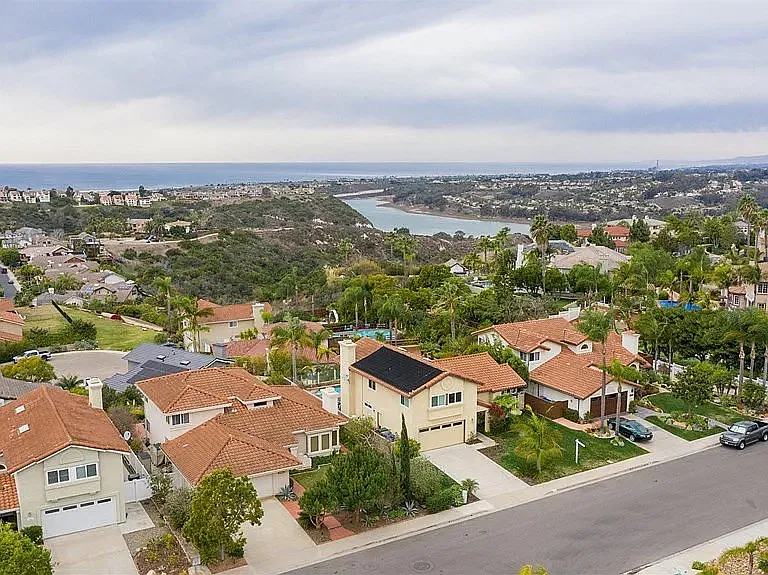 1588 Bella Vista Dr — Photo 12