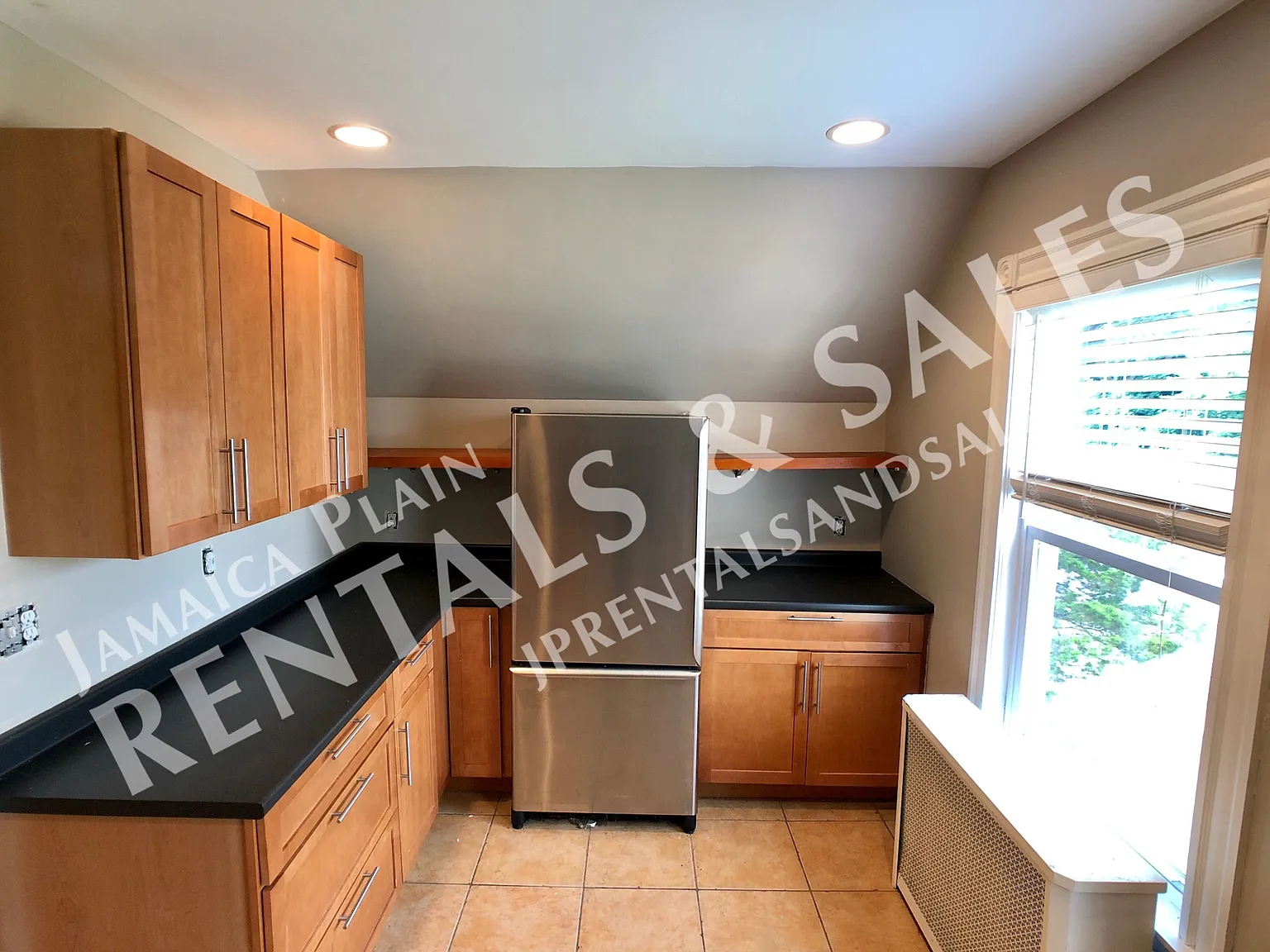 2 bed, 2.0 bath, $2,750 — Photo 2