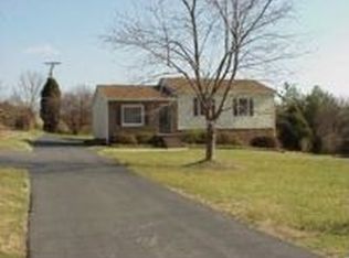 5155 Pine Hall Rd, Walkertown, NC 27052