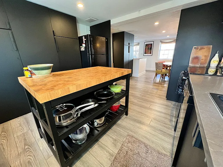333 S 13th St #3 — Photo 5