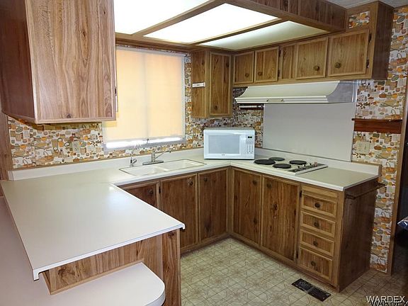 4th image of 1413 S Pearl Cir