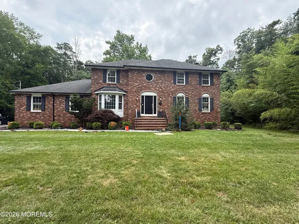 16 Pine Drive, Clarksburg, NJ 08510