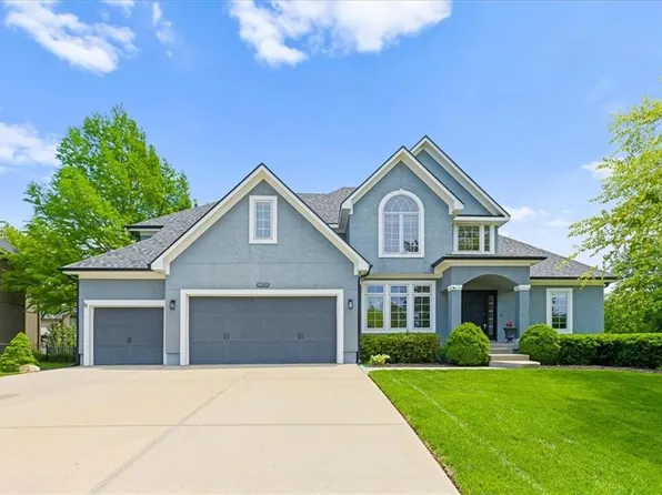 14713 Connell St, Overland Park, KS 66221