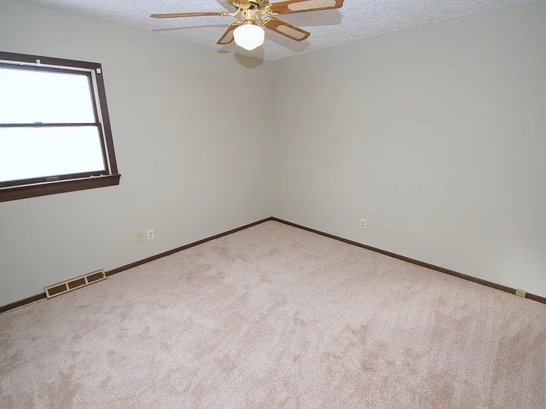 3420 Somerset Dr — Photo 7