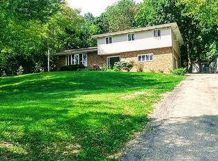 901 E Mossville Rd, Peoria, IL 61615