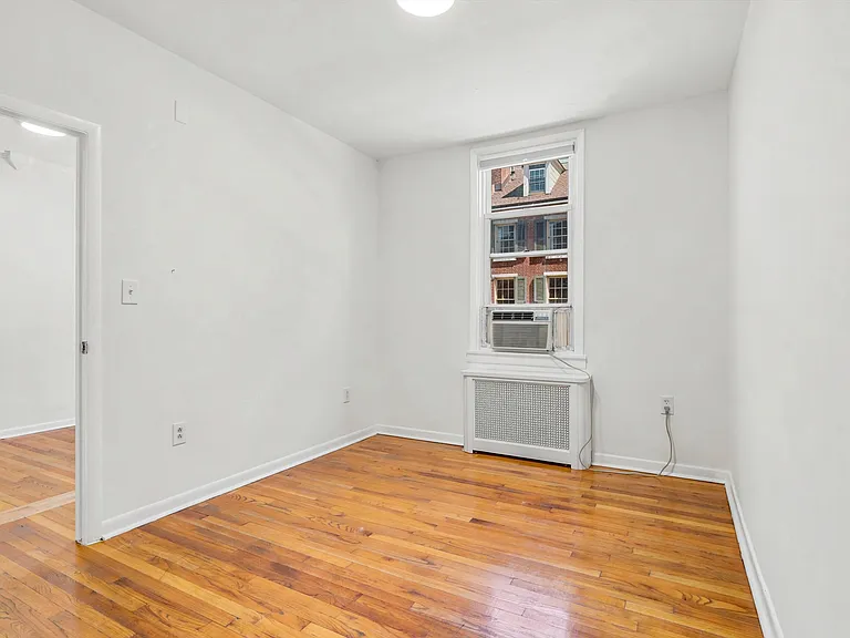 1010 Pine St #2FF — Photo 23