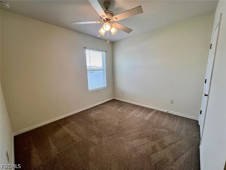 212 SW 25th Ave — Photo 5
