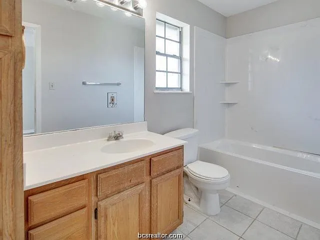 1205 Vinyard Ct #B — Photo 9